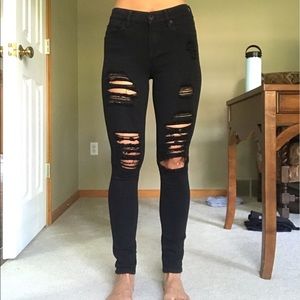 Express | Distressed Jeans